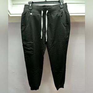 Black FIGS Zamora Joggers